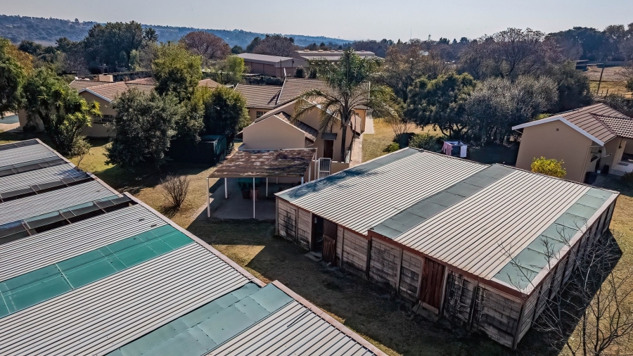 4 Bedroom Property for Sale in Chartwell Gauteng
