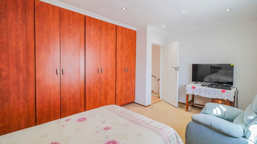 4 Bedroom Property for Sale in Chartwell Gauteng