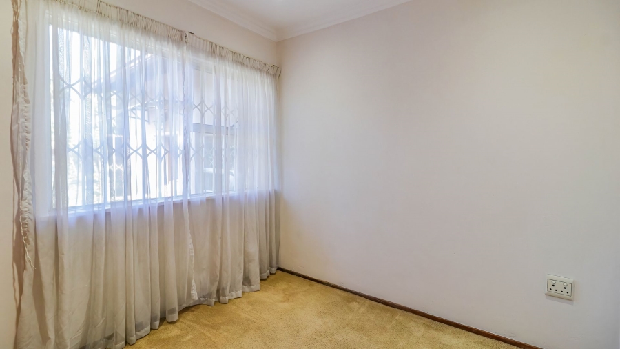 4 Bedroom Property for Sale in Chartwell Gauteng