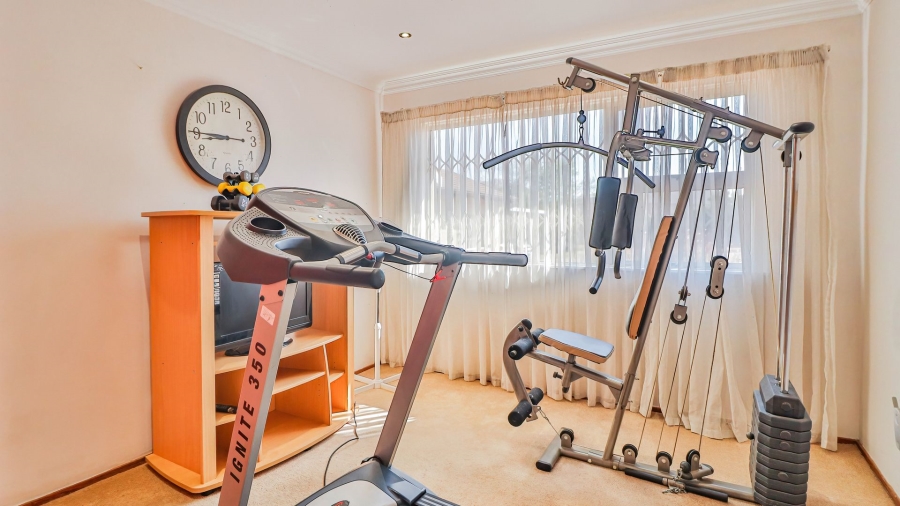 4 Bedroom Property for Sale in Chartwell Gauteng