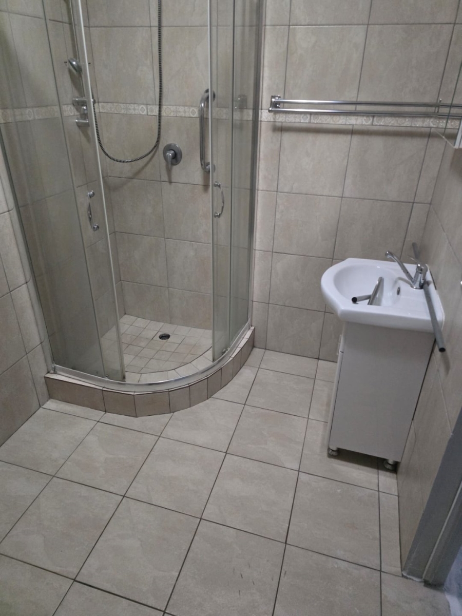 To Let 1 Bedroom Property for Rent in Wonderboom South Gauteng