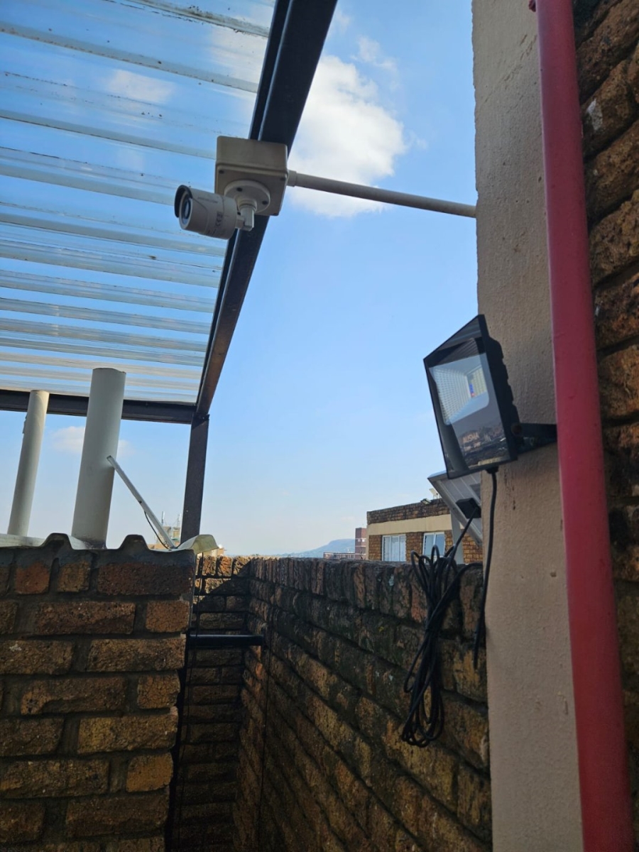 2 Bedroom Property for Sale in Wonderboom South Gauteng