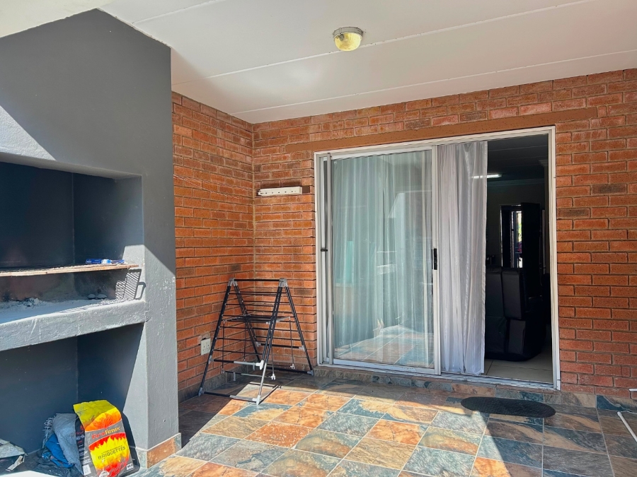 To Let 2 Bedroom Property for Rent in Terenure Gauteng