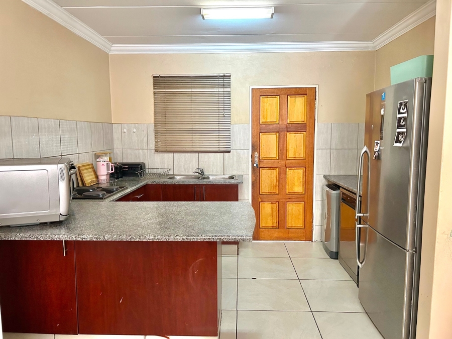 To Let 2 Bedroom Property for Rent in Terenure Gauteng