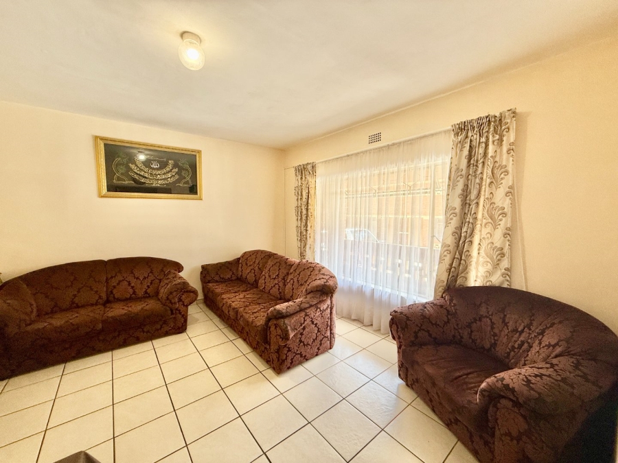 To Let 2 Bedroom Property for Rent in West Turffontein Gauteng