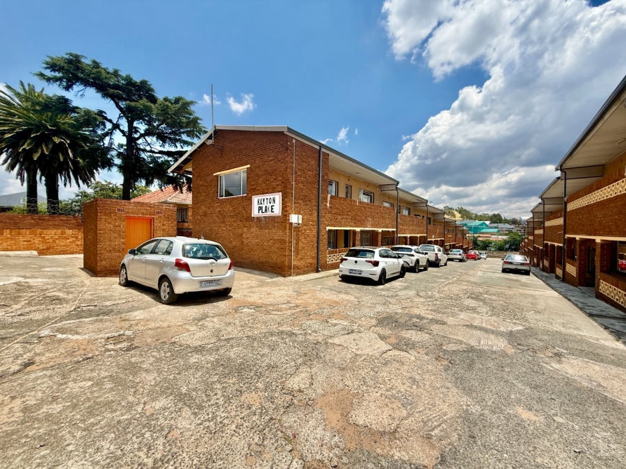 To Let 2 Bedroom Property for Rent in West Turffontein Gauteng