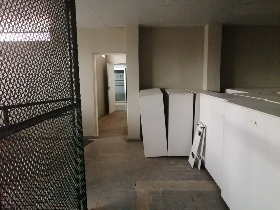 To Let Commercial Property for Rent in Halfway House Gauteng