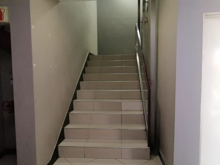 To Let Commercial Property for Rent in Halfway House Gauteng