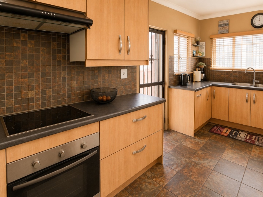 3 Bedroom Property for Sale in Klopperpark Gauteng
