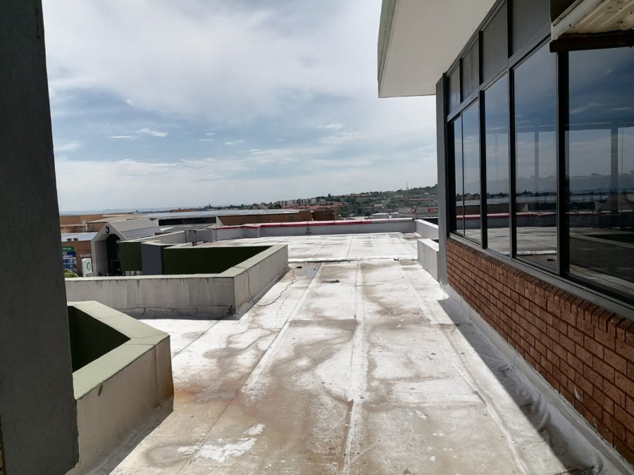 To Let Commercial Property for Rent in Halfway House Gauteng