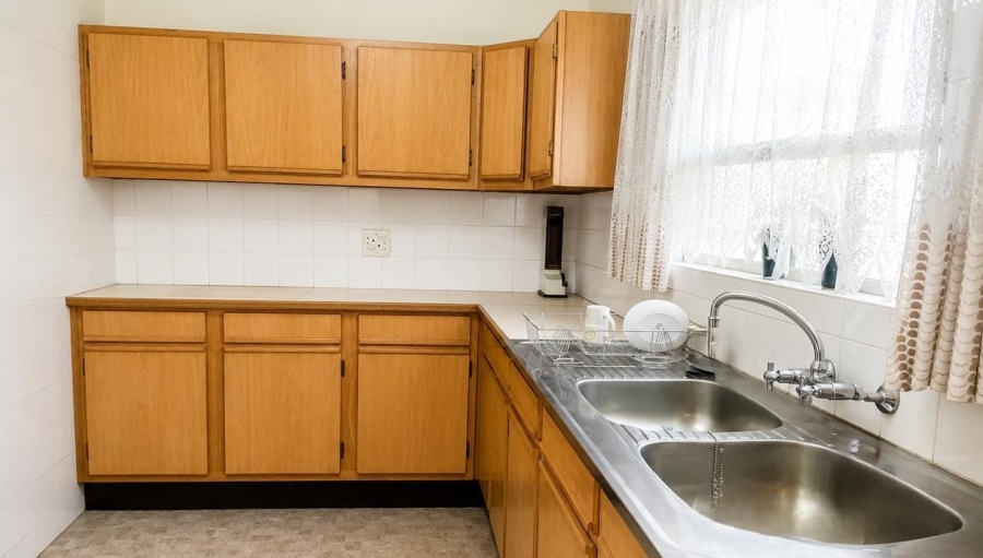 3 Bedroom Property for Sale in Three Rivers Proper Gauteng