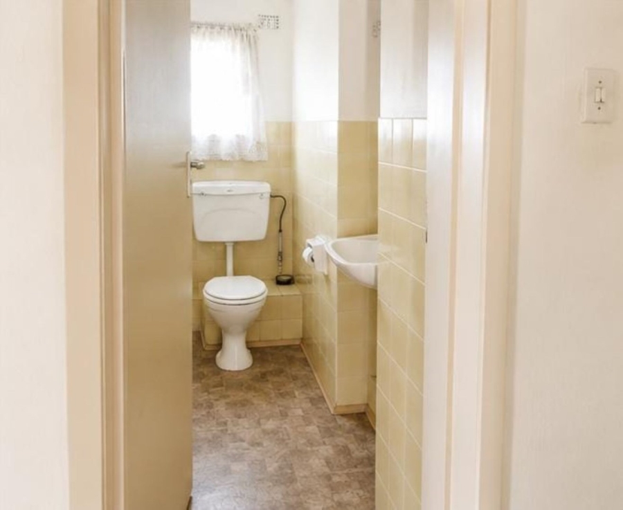 3 Bedroom Property for Sale in Three Rivers Proper Gauteng
