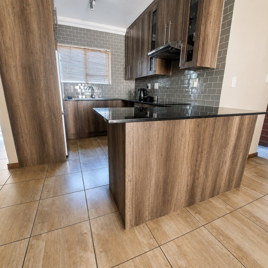 2 Bedroom Property for Sale in Comet Gauteng