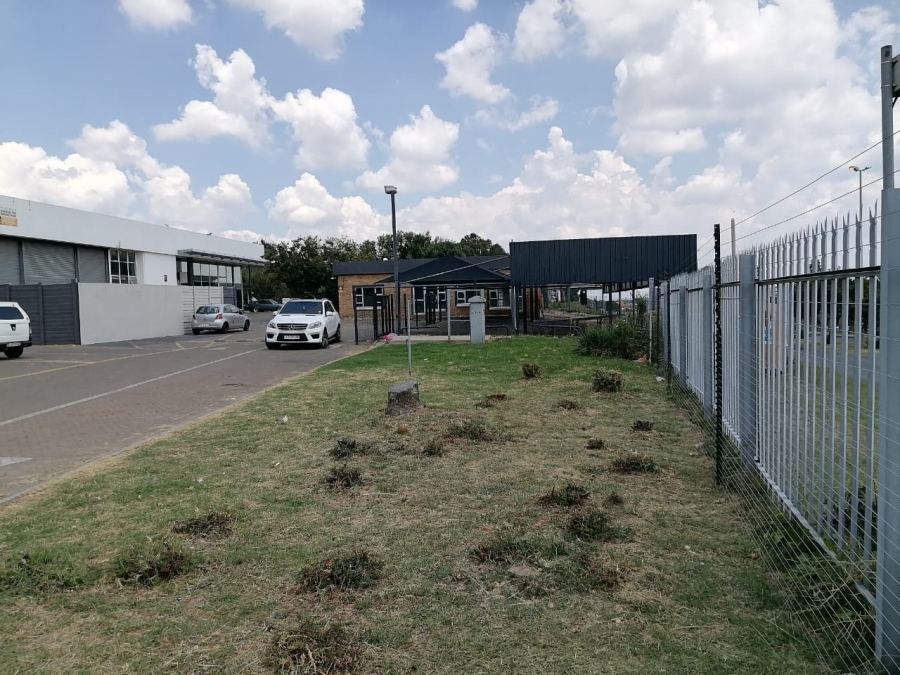 To Let Commercial Property for Rent in Halfway House Gauteng