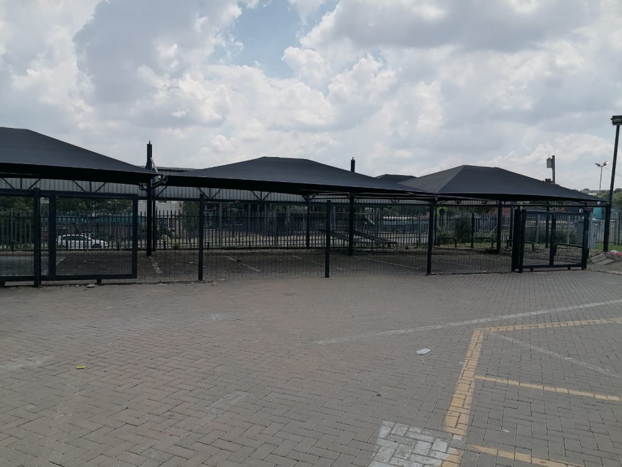 To Let Commercial Property for Rent in Halfway House Gauteng
