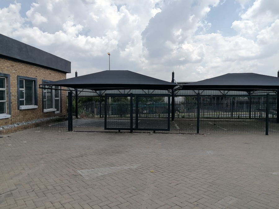 To Let Commercial Property for Rent in Halfway House Gauteng