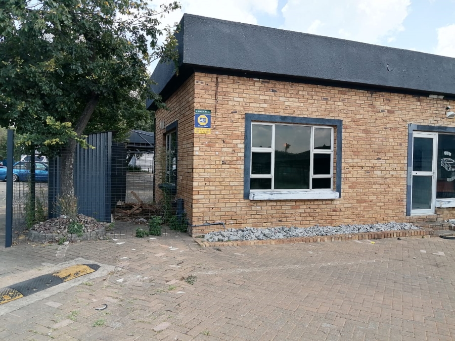 To Let Commercial Property for Rent in Halfway House Gauteng
