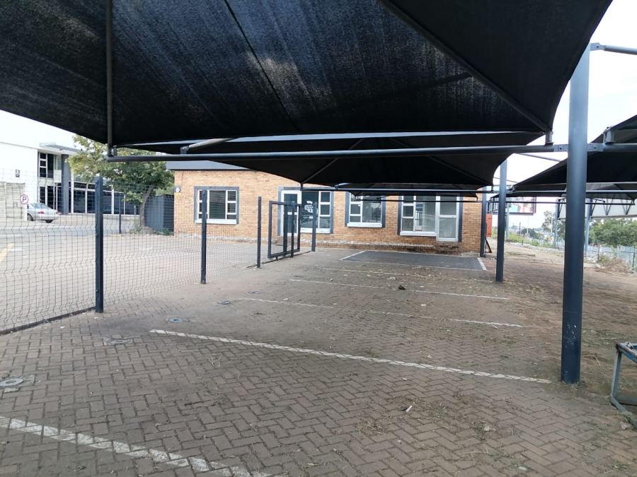 To Let Commercial Property for Rent in Halfway House Gauteng