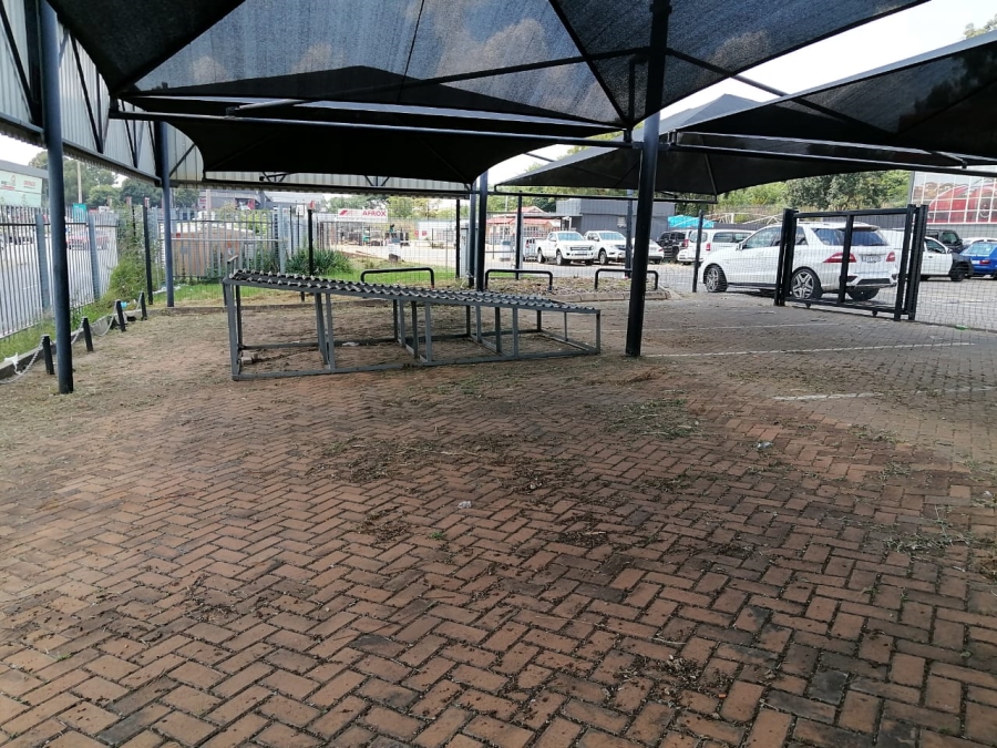 To Let Commercial Property for Rent in Halfway House Gauteng