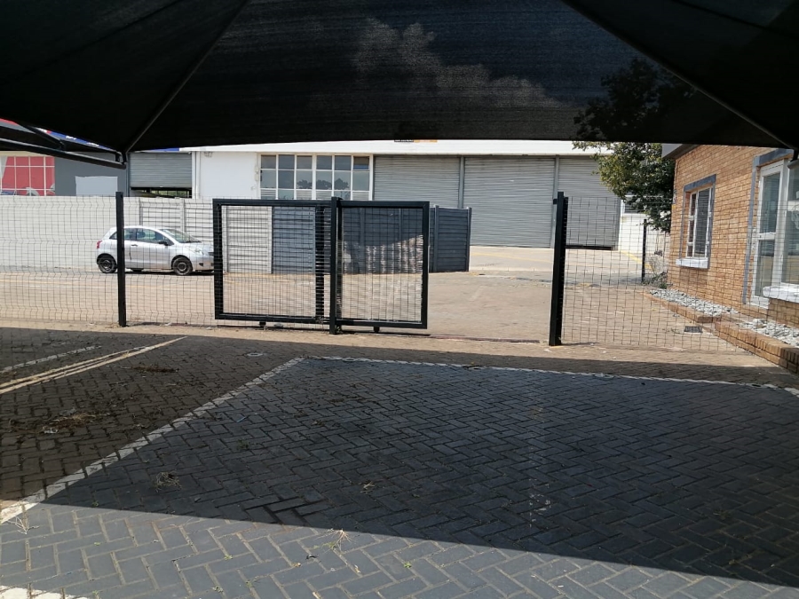 To Let Commercial Property for Rent in Halfway House Gauteng