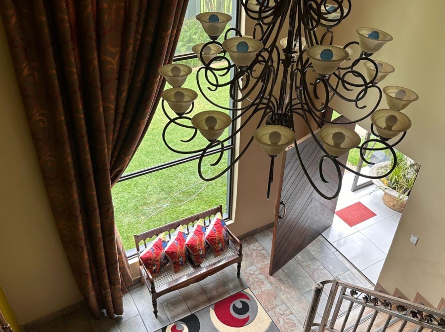 7 Bedroom Property for Sale in Three Rivers Gauteng