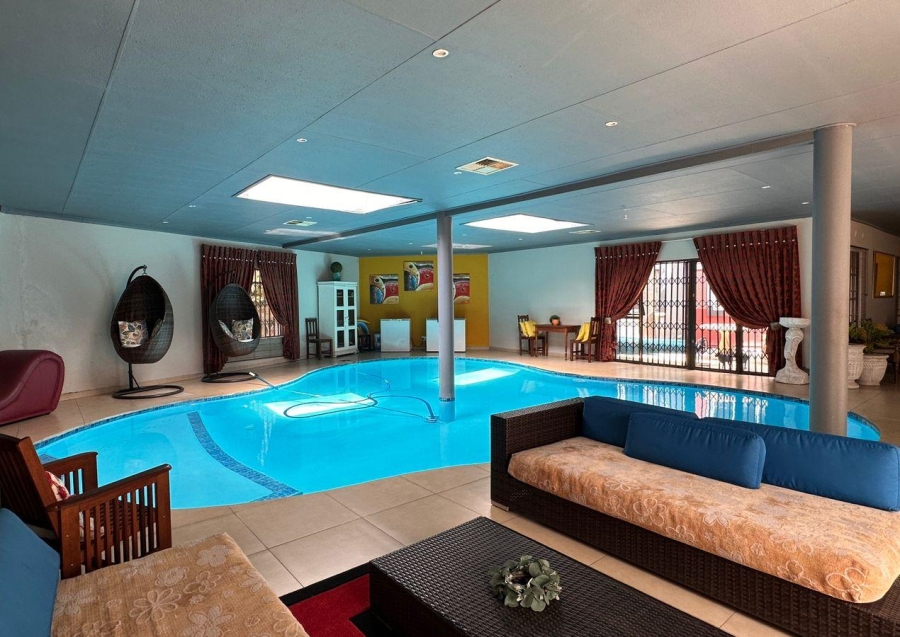 7 Bedroom Property for Sale in Three Rivers Gauteng