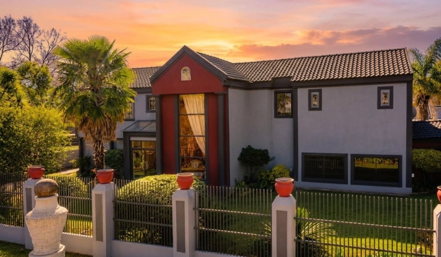 7 Bedroom Property for Sale in Three Rivers Gauteng