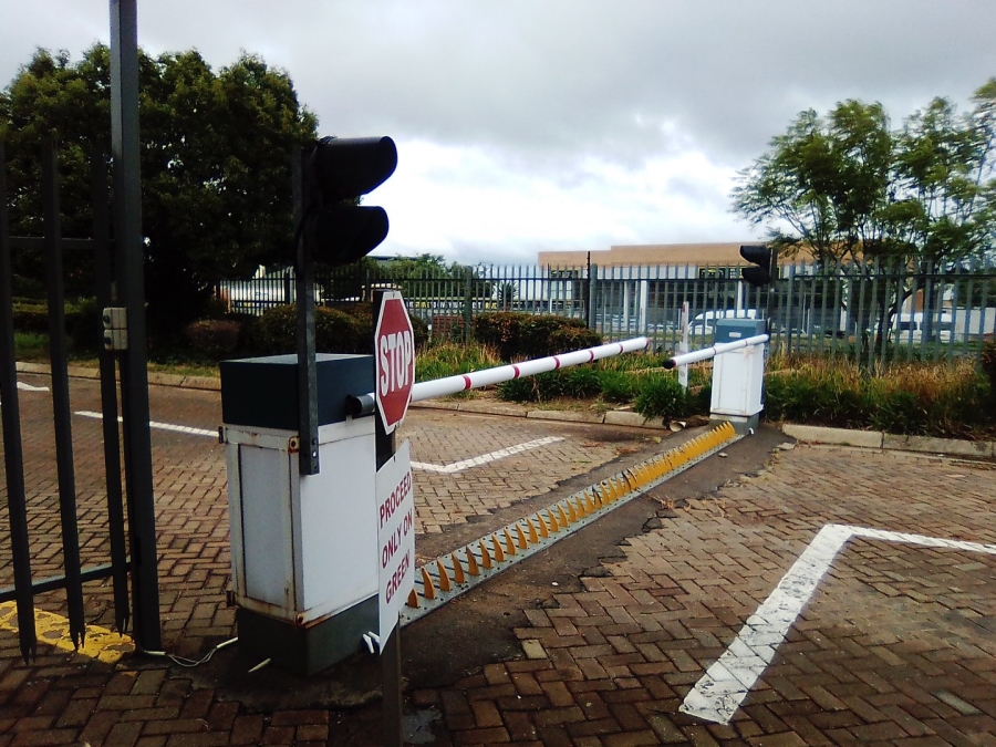 To Let Commercial Property for Rent in Halfway House Gauteng