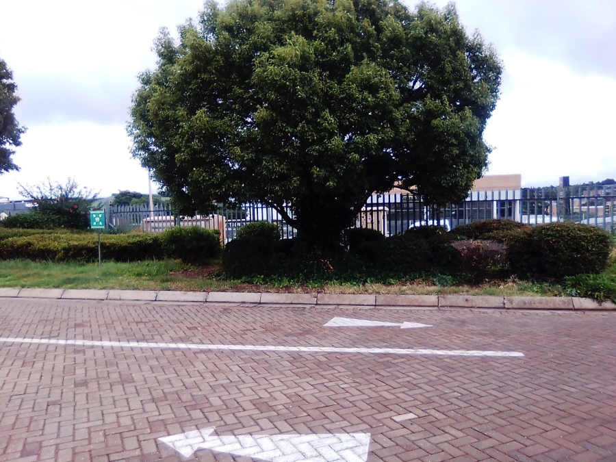 To Let Commercial Property for Rent in Halfway House Gauteng