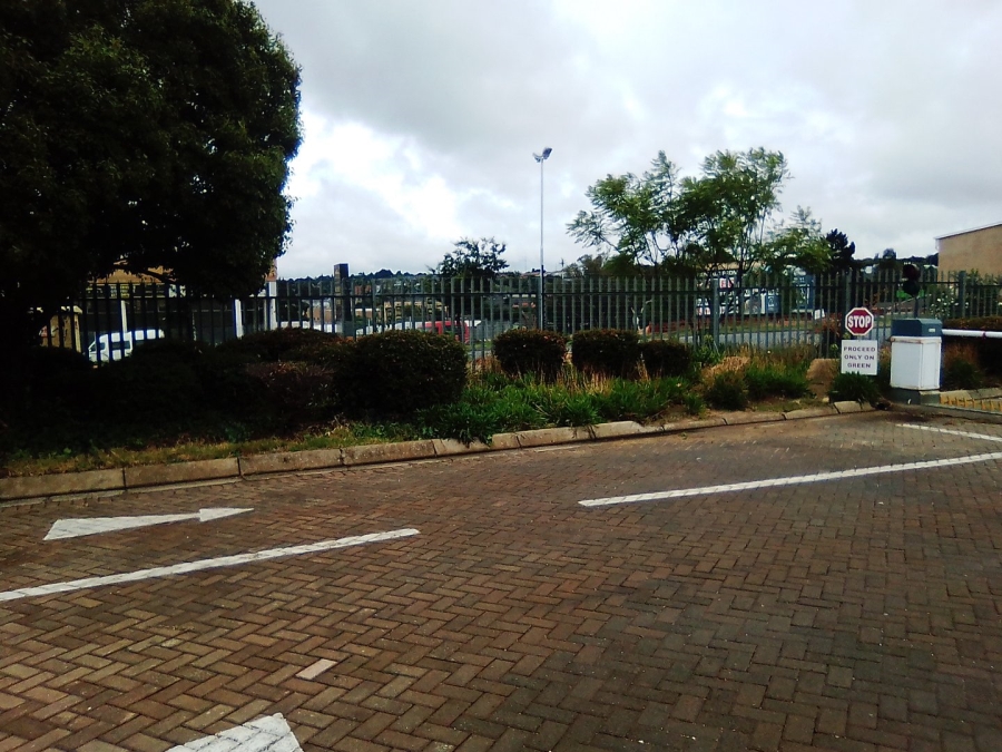 To Let Commercial Property for Rent in Halfway House Gauteng