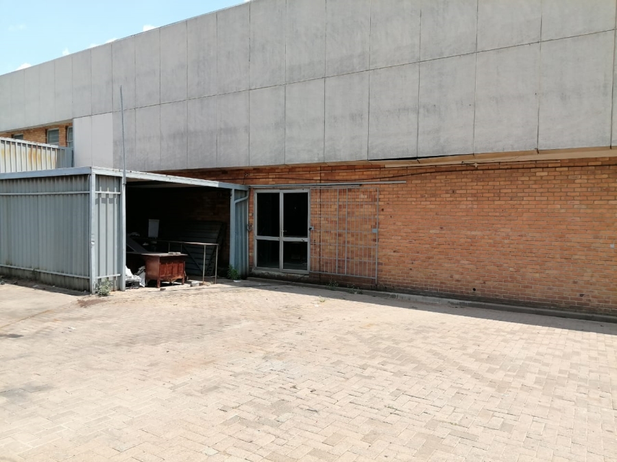 To Let Commercial Property for Rent in Halfway House Gauteng