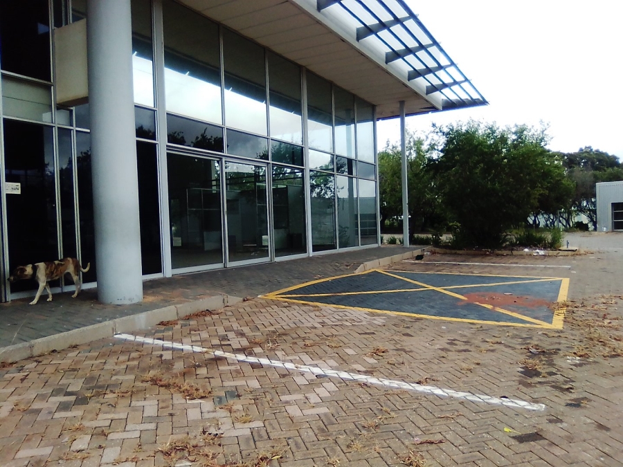 To Let Commercial Property for Rent in Halfway House Gauteng