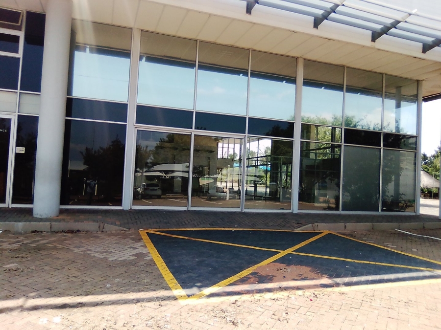 To Let Commercial Property for Rent in Halfway House Gauteng
