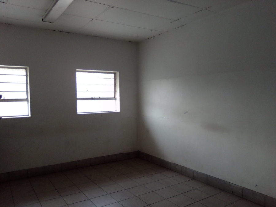 To Let Commercial Property for Rent in Halfway House Gauteng