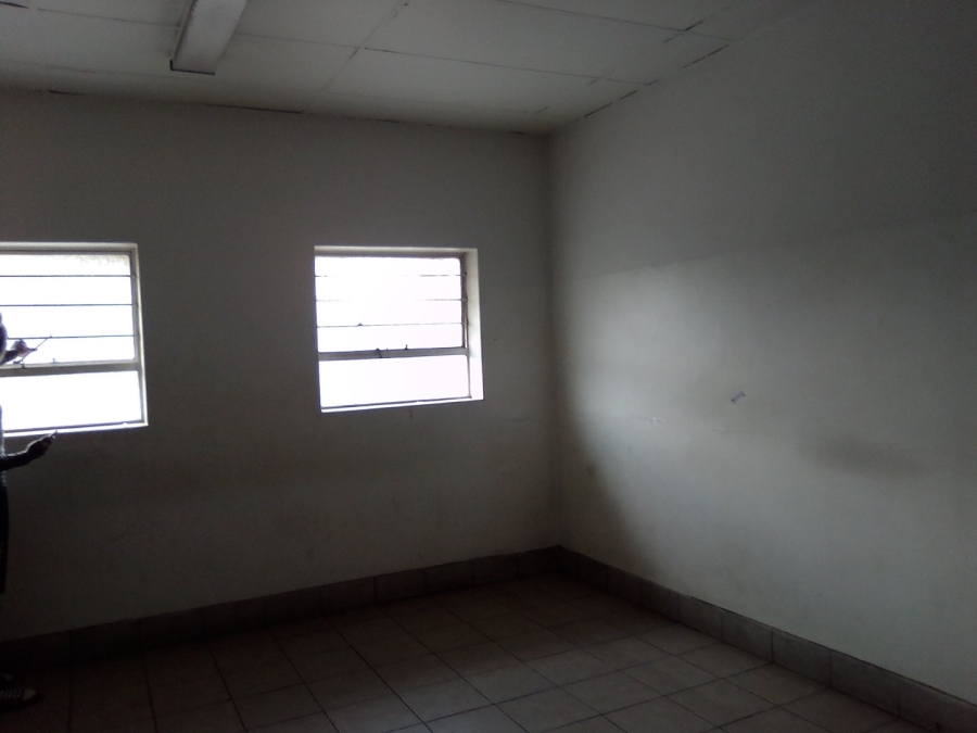 To Let Commercial Property for Rent in Halfway House Gauteng