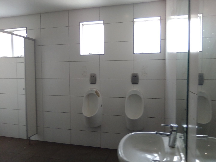 To Let Commercial Property for Rent in Halfway House Gauteng