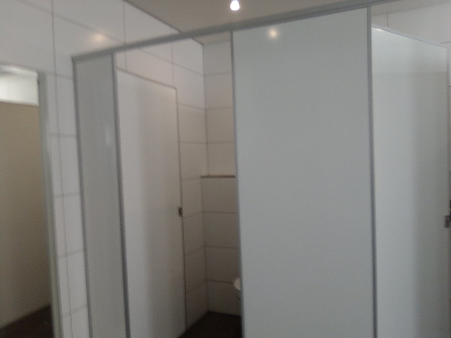 To Let Commercial Property for Rent in Halfway House Gauteng