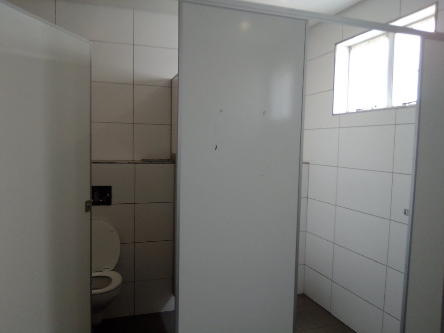To Let Commercial Property for Rent in Halfway House Gauteng