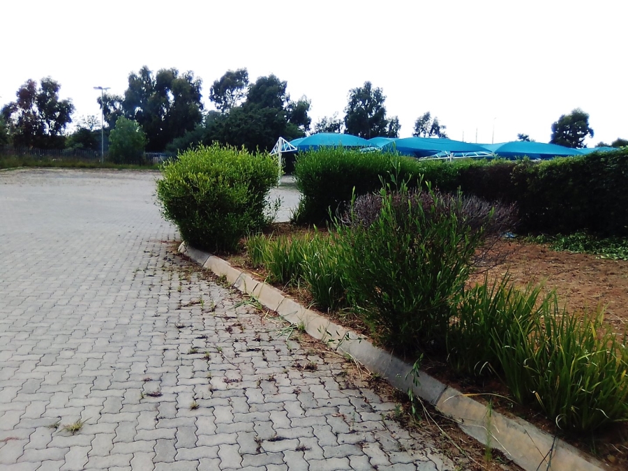 To Let Commercial Property for Rent in Halfway House Gauteng