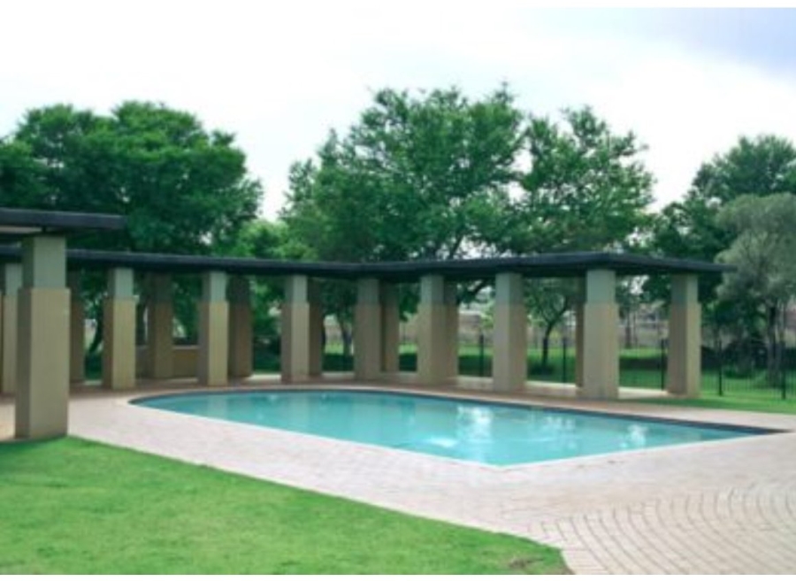 2 Bedroom Property for Sale in Eco Park Gauteng