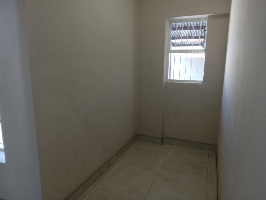 6 Bedroom Property for Sale in Proclamation Hill Gauteng