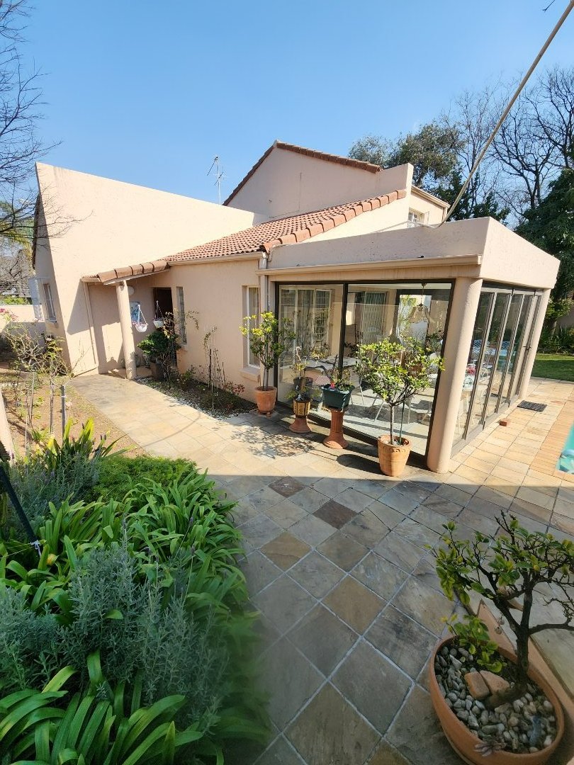 3 Bedroom Property for Sale in Sunninghill Gauteng
