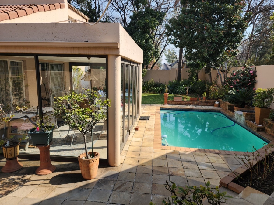 3 Bedroom Property for Sale in Sunninghill Gauteng