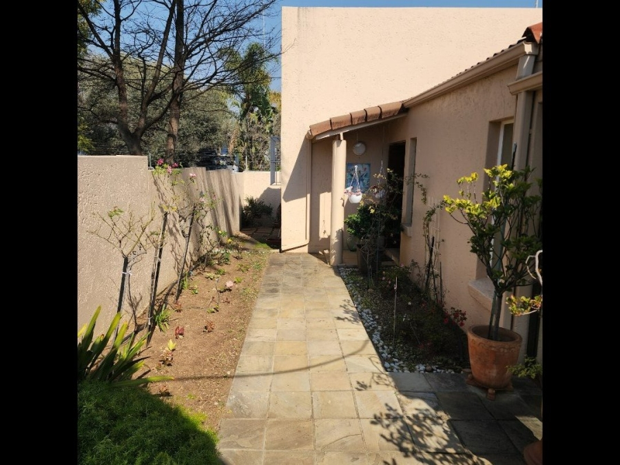 3 Bedroom Property for Sale in Sunninghill Gauteng