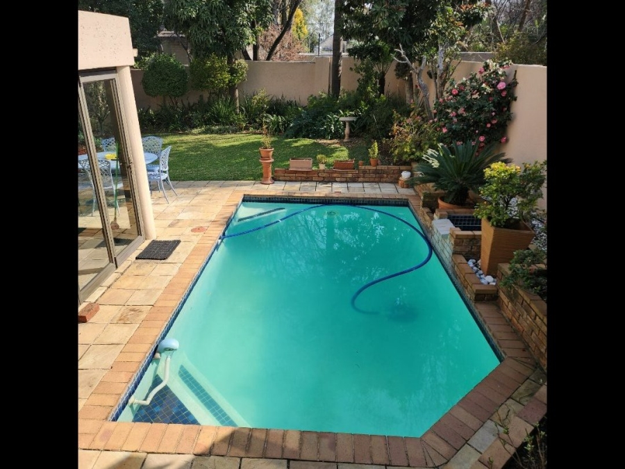 3 Bedroom Property for Sale in Sunninghill Gauteng
