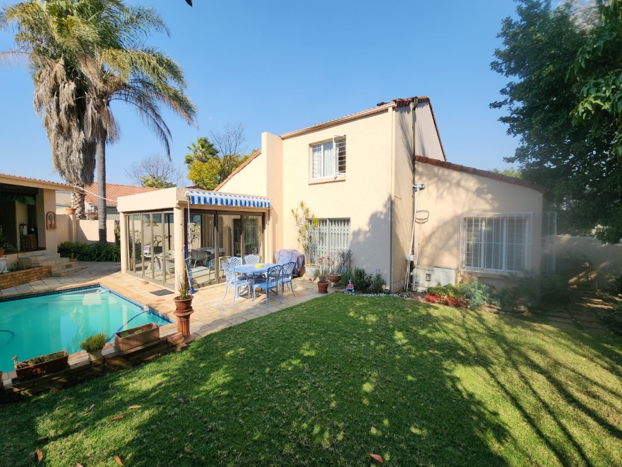 3 Bedroom Property for Sale in Sunninghill Gauteng