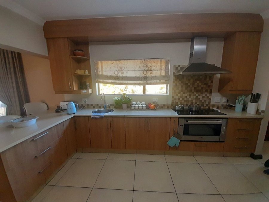 5 Bedroom Property for Sale in Sagewood Gauteng