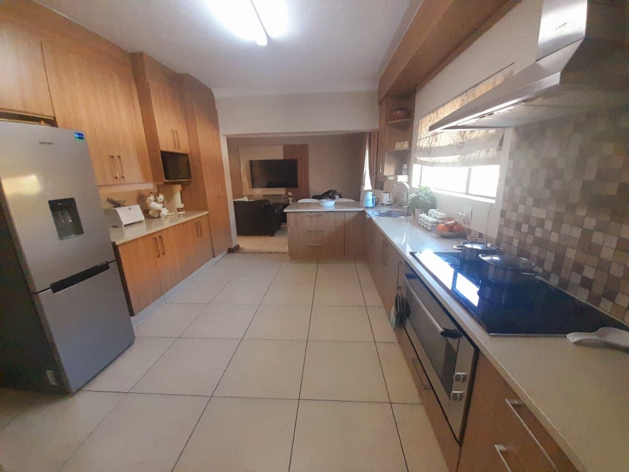 5 Bedroom Property for Sale in Sagewood Gauteng