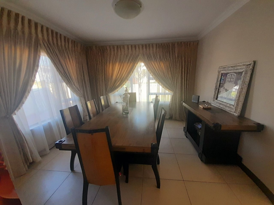 5 Bedroom Property for Sale in Sagewood Gauteng