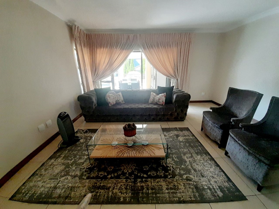 5 Bedroom Property for Sale in Sagewood Gauteng